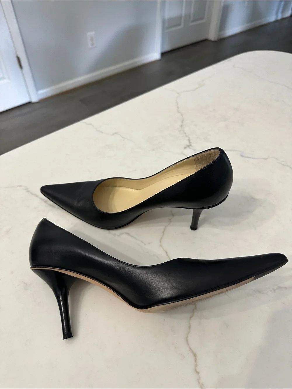 Faconnable Black Pointed-Toe Leather Pumps